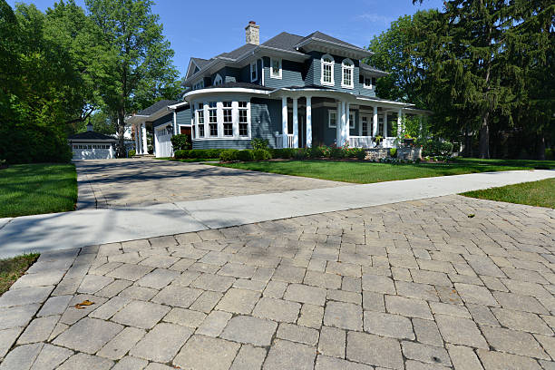 Best Driveway Pavers Near Me  in Chicago, IL